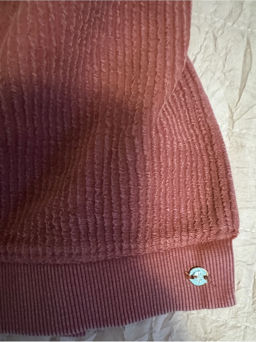 Pilcro Rust-Tone Ribbed V-Neck Sweater - Picture 3 of 4